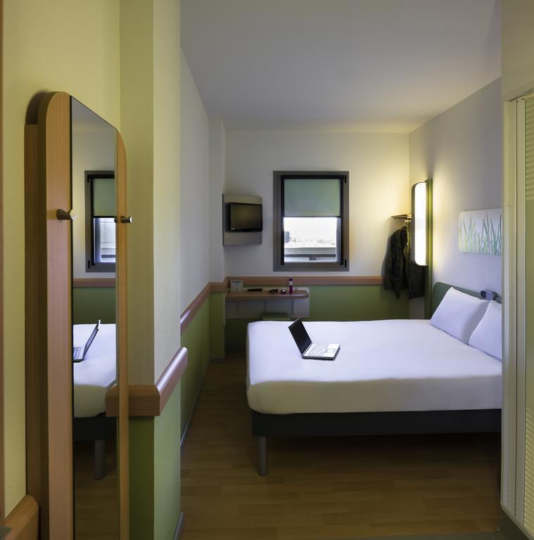 Ibis Budget Madrid Calle 30 Habitación foto